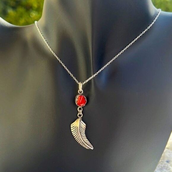 Vintage 70’s Red Coral & Sterling Feather Pendant Necklace - Picture 1 of 9